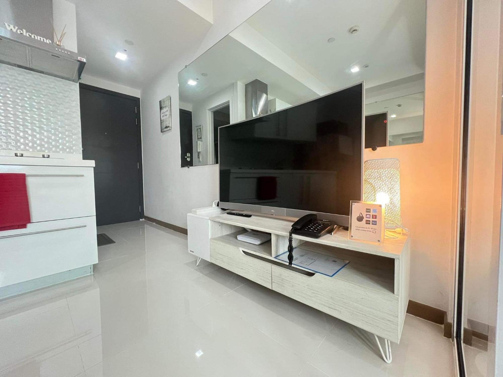 Sakura Apartment Manila Bagian luar foto